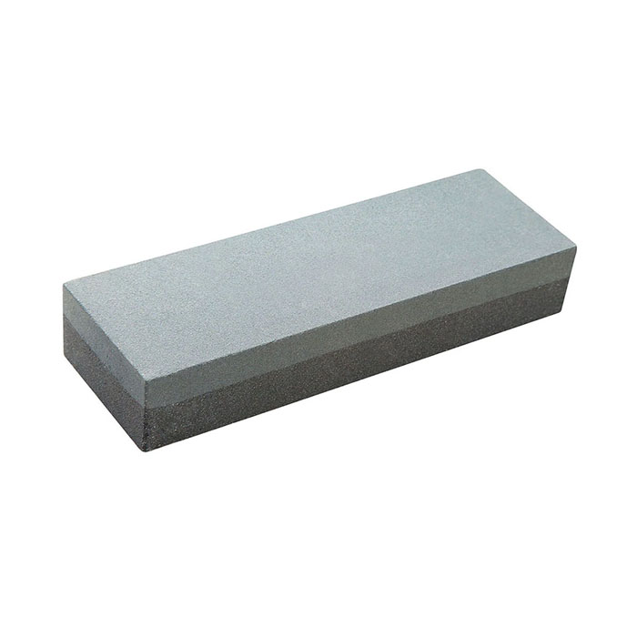 32047